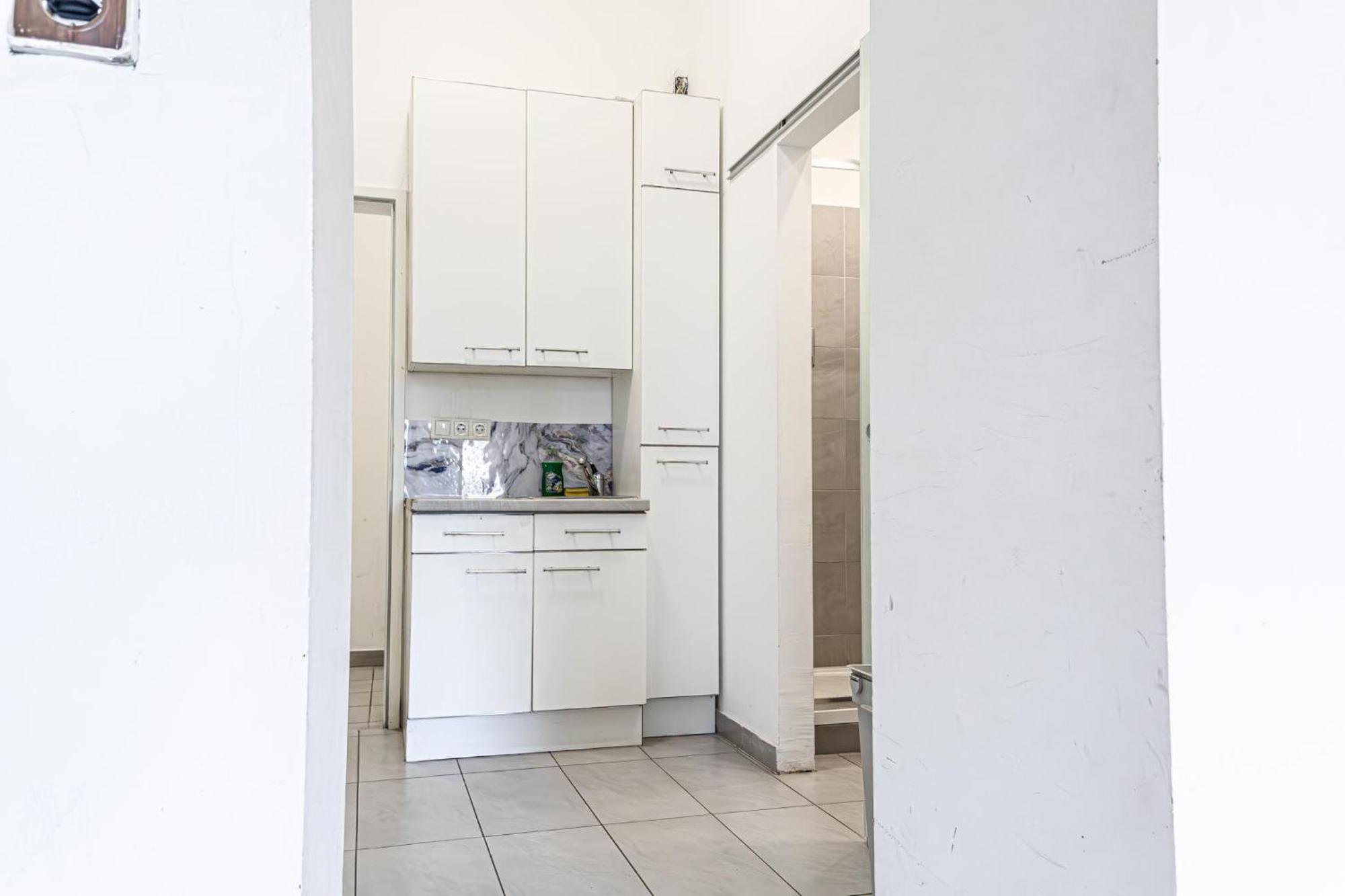 Gorgeous 1Br Apt Near Akh Hospital Вена Экстерьер фото